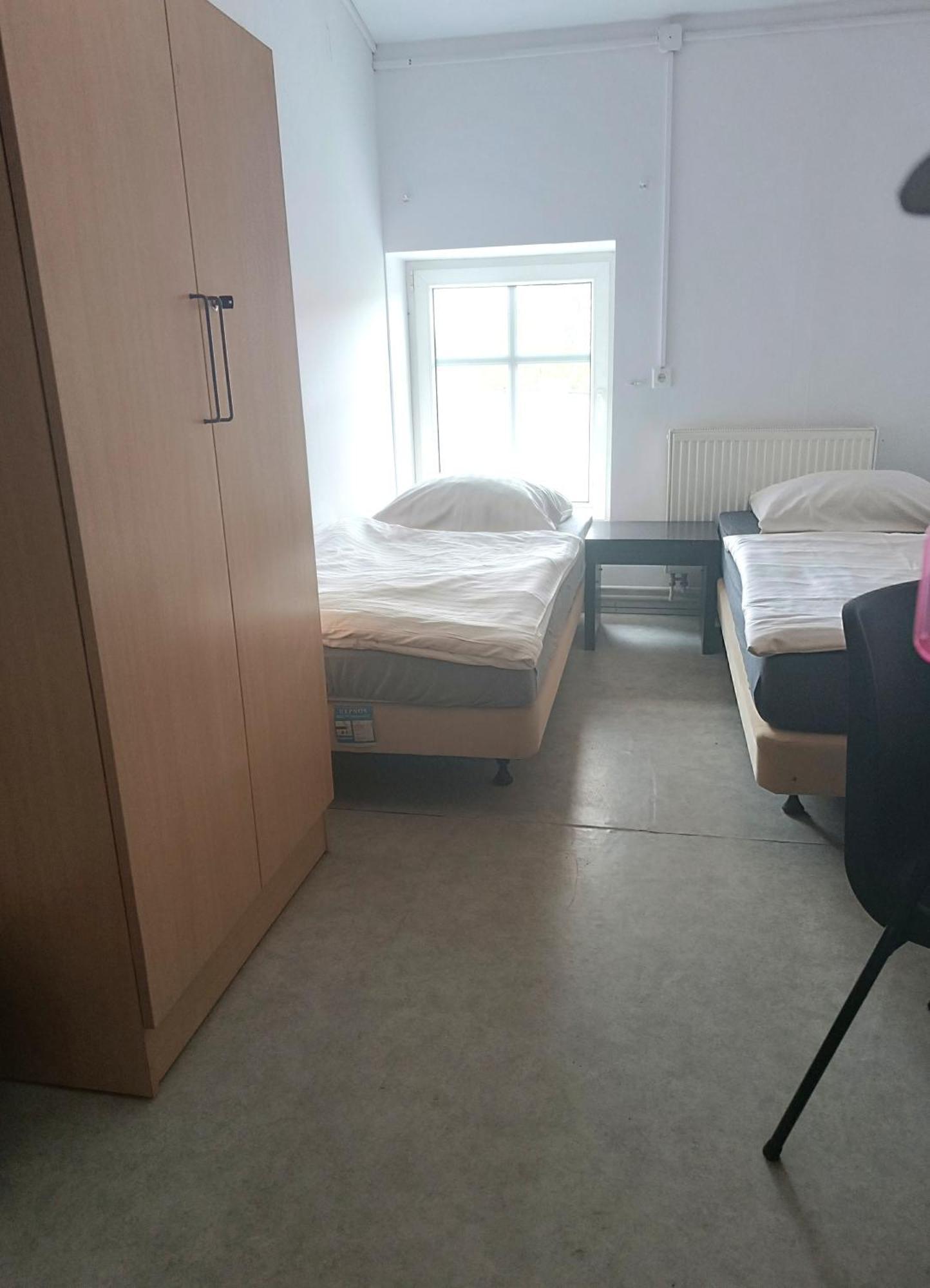 Hostel Krosnienska 12 Zielona Góra Esterno foto