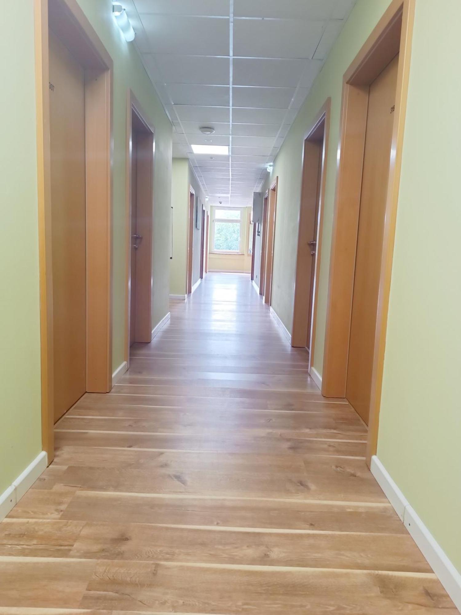 Hostel Krosnienska 12 Zielona Góra Esterno foto