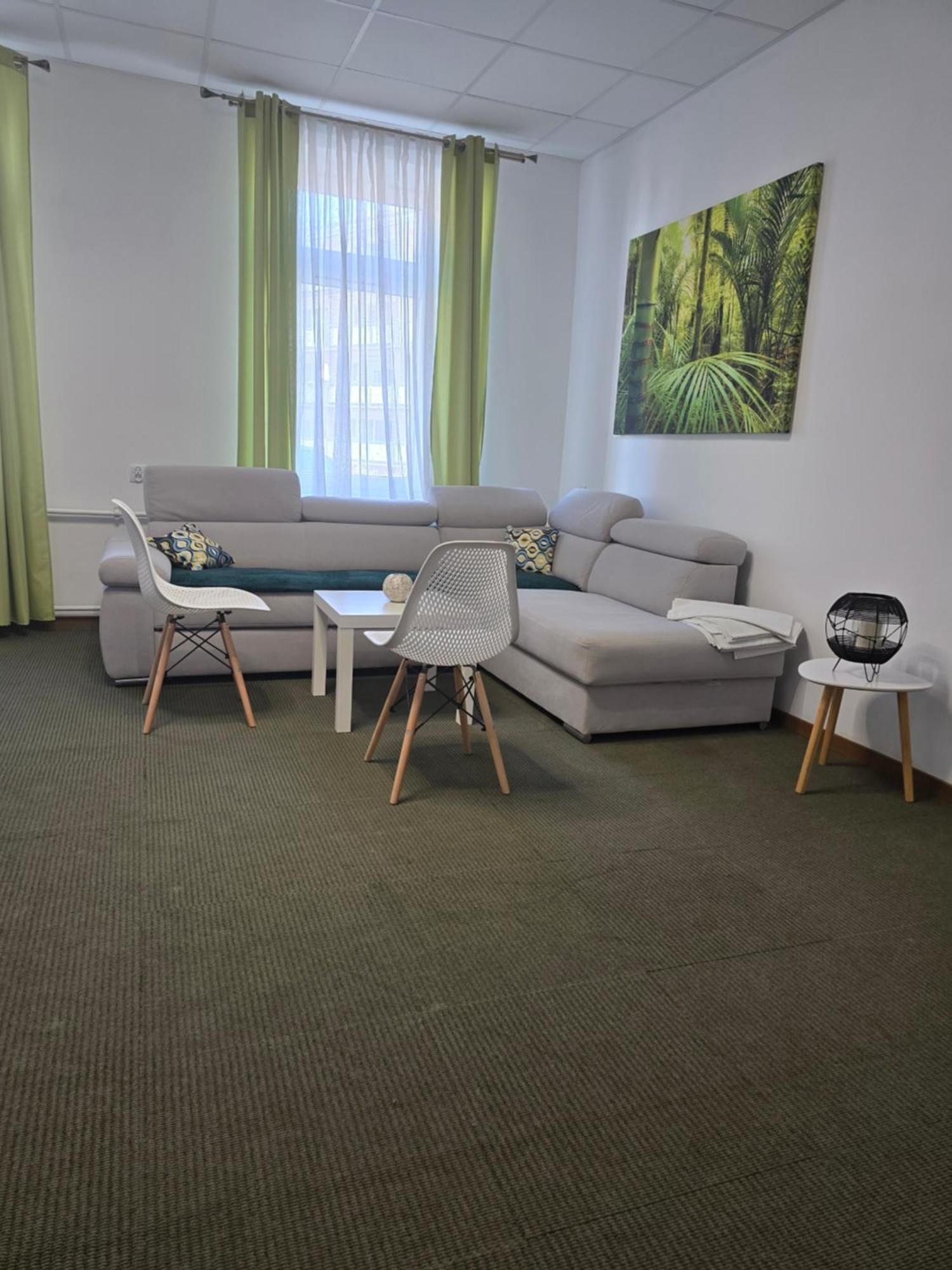 Hostel Krosnienska 12 Zielona Góra Esterno foto